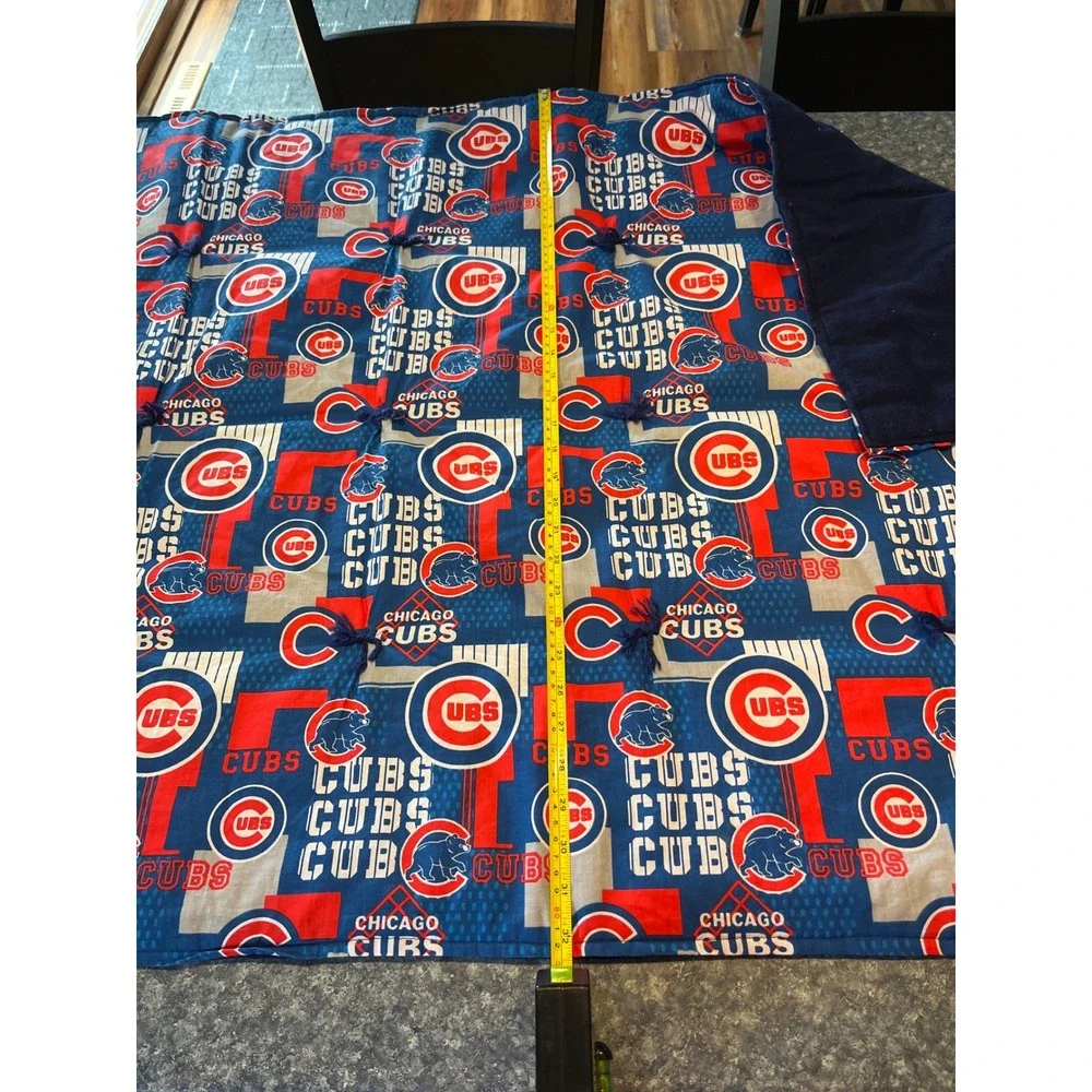 Chicago Cubs MLB Hand Tied Quilt Fleece Lined Blanket Blue Red 52x32